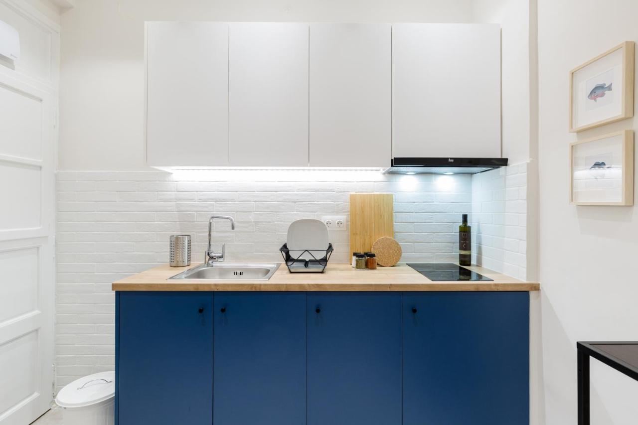 Acropolis Heart 2Bd Apartment In Plaka By Upstreet Атина Екстериор снимка