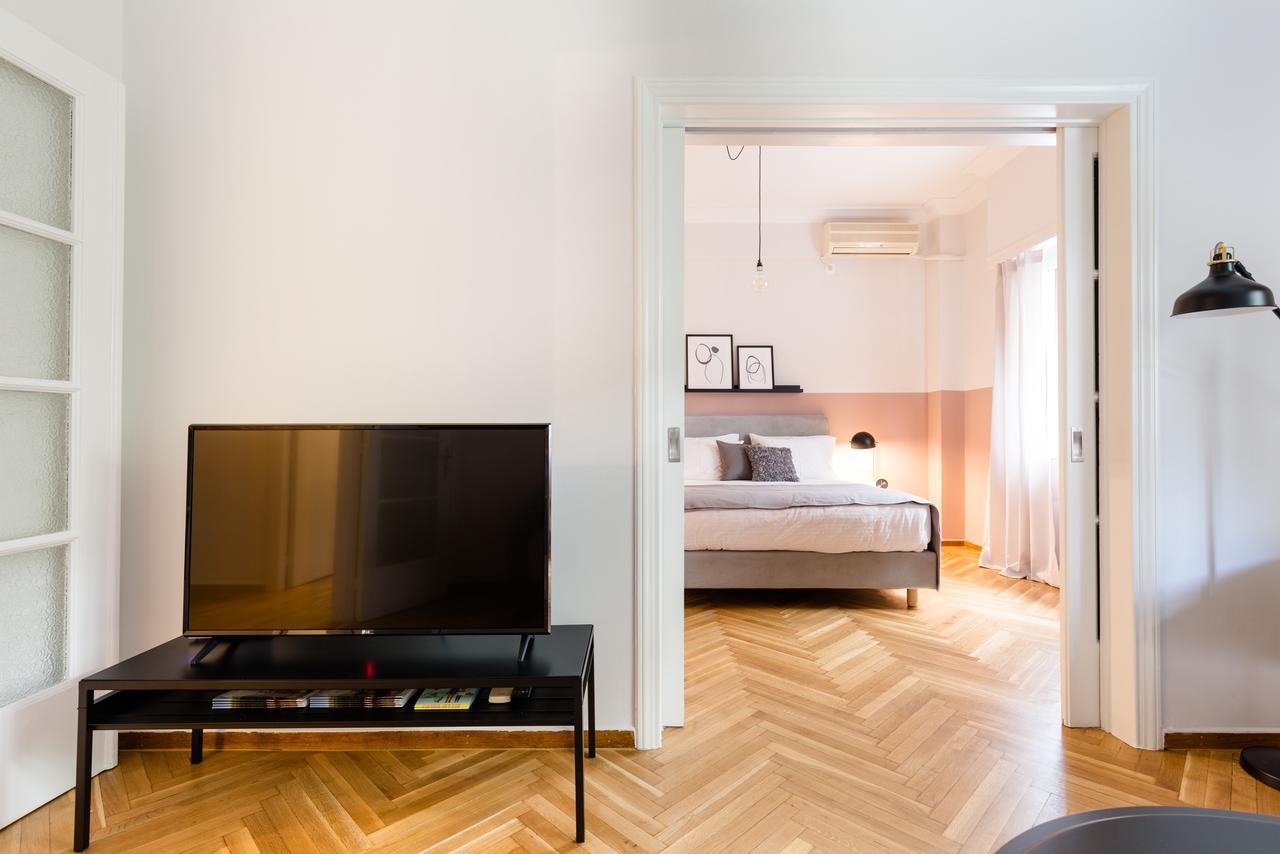 Acropolis Heart 2Bd Apartment In Plaka By Upstreet Атина Екстериор снимка